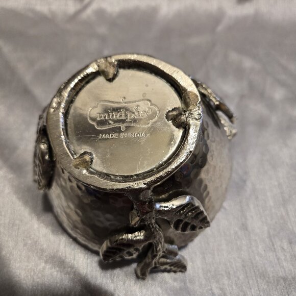 Vintage Metal Bowl Silver Tone w/bird Leaves.5” Dia. 3.5” H - Picture 7 of 7